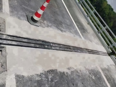 松柏镇伸缩缝更换后浇筑材料快速结构修补料速砼的产品特点及施工流程​